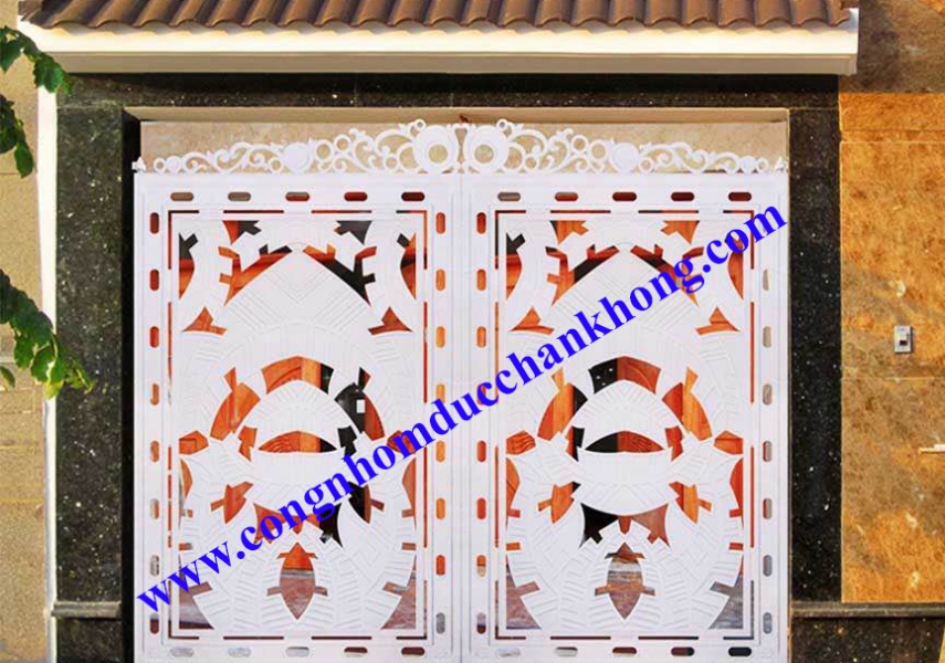 Cổng nhôm đúc trọn bộ G005