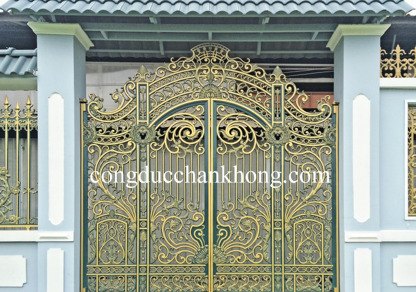 cổng nhôm đúc trọn bộ G068
