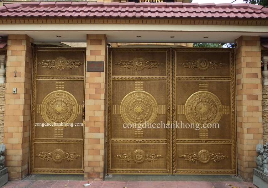 Cổng nhôm đúc trọn bộ G055